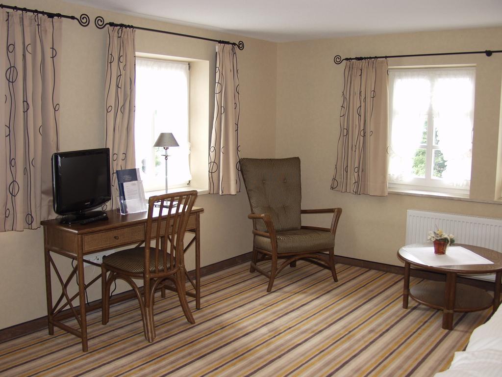 Gaestehaus Dorf-Alm Willingen  Rum bild